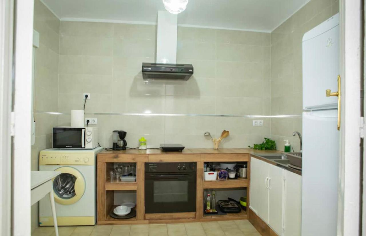 Apartamento Deluxe Terraza Y Bbq Santa Amalia Luaran gambar