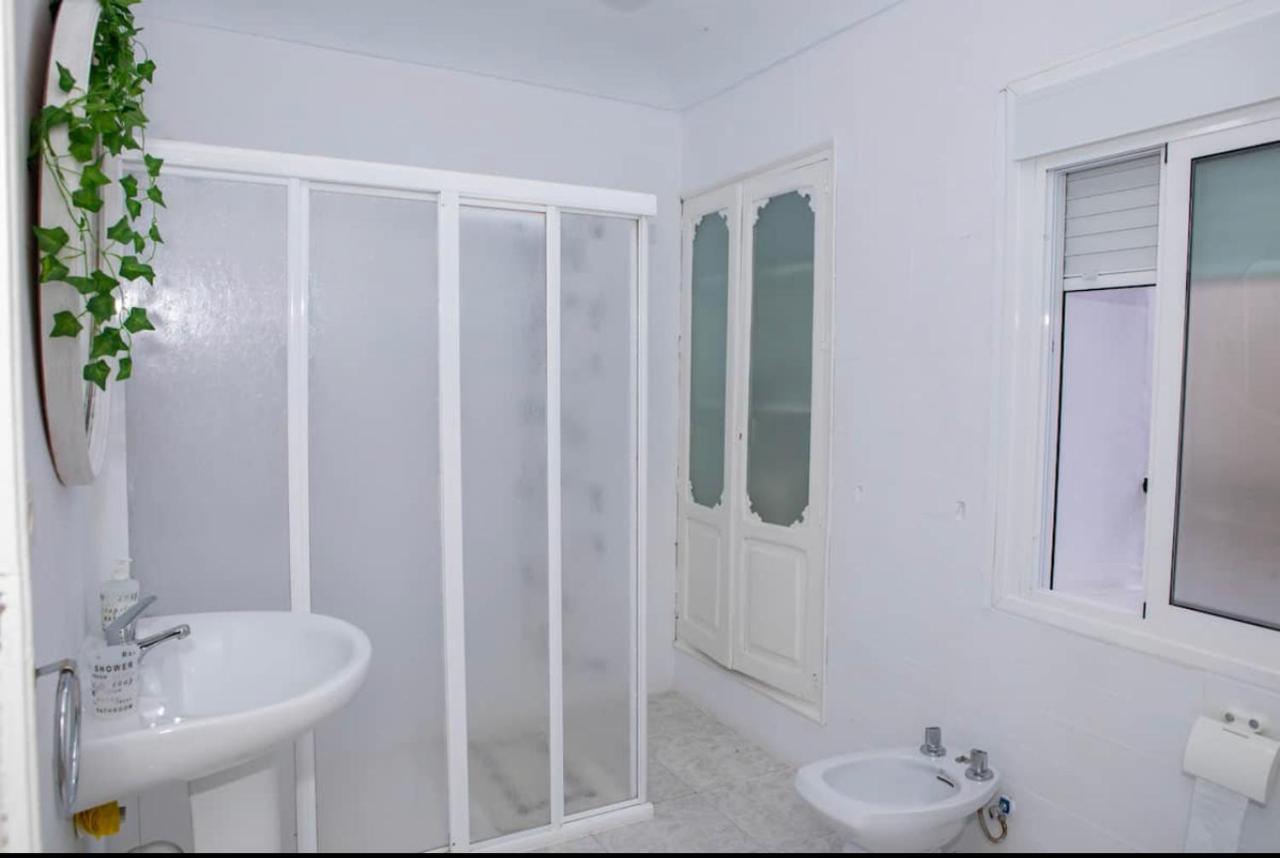Apartamento Deluxe Terraza Y Bbq Santa Amalia Luaran gambar